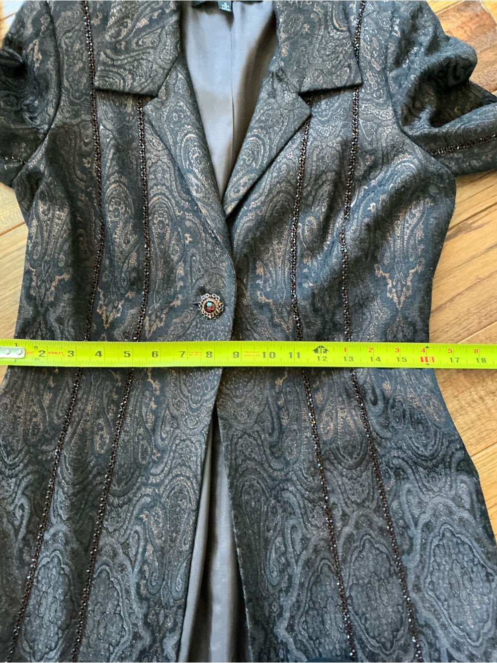 Carmen Marc Valvo Collection Black and Brown Pattern Long Coat, Beaded Detail, 2 - Picture 6 of 11